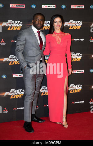 Londres, Royaume-Uni. 19 Jan, 2018. Mark Ebulue (agent Dawson) et Elysis Wren (sofia Diaz) à la première mondiale de Fast & Furious Live à l'O2 Arena de Londres, Angleterre le 19 janvier 2018. Crédit : Jason Richardson/Alamy Live News Banque D'Images