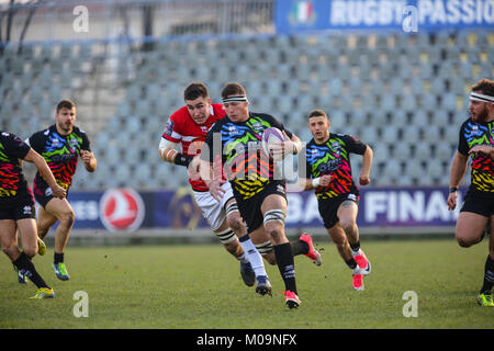 Parme, Italie. 20 Jan, 2018. Zebre's flanker Giovanni Licata porte le ballon dans le match contre Agen en Challenge Cup 2017/18 incident enregistrées. Credit : Massimiliano Carnabuci/Alamy Live News Banque D'Images