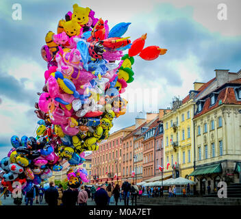 Rue Haute en couleurs de Varsovie Pologne Banque D'Images