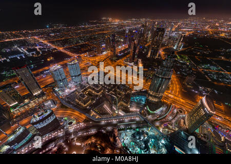 Sur la ville de Burj Khalifa, Dubai, Émirats Arabes Unis Banque D'Images