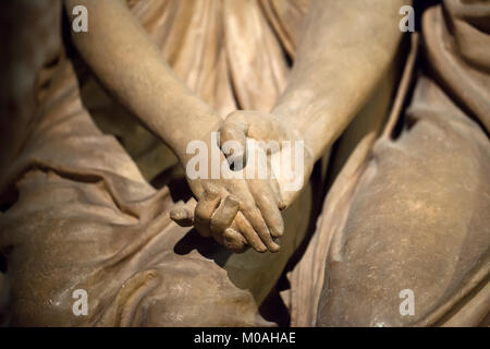 Château de Blois - La splendide sculpture de deux amoureux Banque D'Images