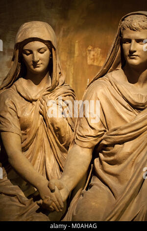 Château de Blois - La splendide sculpture de deux amoureux Banque D'Images
