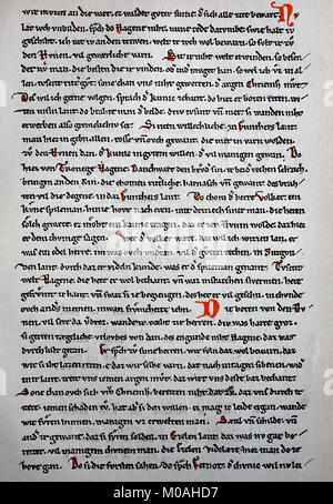 Manuscrit, le plus ancien de tous les manuscrits conservés Niebelungen, depuis le début du 13e siècle, dans la bibliothèque de cour princière à Donaueschingen, Allemagne, l'amélioration numérique reproduction d'un original de l'année 1880 Banque D'Images