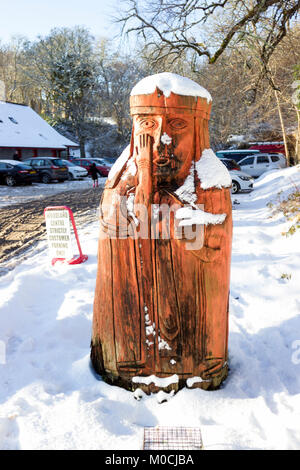 Sculpture en bois Chessman au Woodlands Cafe, Lews Castle, Stornoway, Isle Of Lewis, Western Isles, Ecosse, Royaume-Uni Banque D'Images