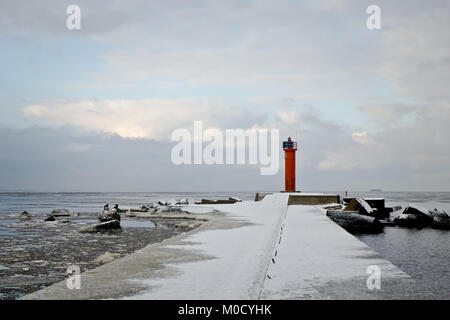 Chemin vers le phare, Riga , Lettonie Banque D'Images