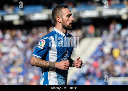 Barcelone, Espagne. 20 Jan, 2018. Milieu de terrain de l'Espanyol Sergi Darder (25) pendant le match entre l'Espanyol et le FC Séville, pour le cycle 20 de la Liga Santander, jouée au stade RCDE le 20 janvier 2018 à Barcelone, Espagne. Más Información Gtres Crédit : Comuniación sur ligne, S.L./Alamy Live News Banque D'Images