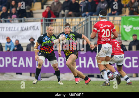Parme, Italie. 20 Jan, 2018. Zebre's flanker Giovanni Licata porte le ballon dans le match contre Agen en Challenge Cup 2017/18 incident enregistrées. Credit : Massimiliano Carnabuci/Alamy Live News Banque D'Images