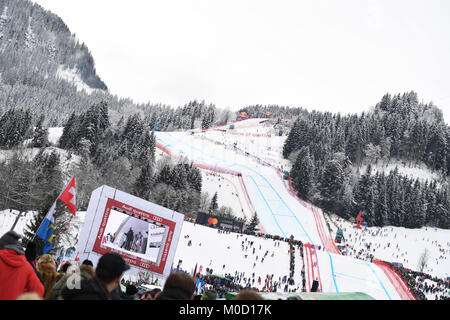 Kitzbuehel, Autriche. 20 Jan, 2018. La célèbre piste de descente Streif à Kitzbuehel, Autriche, 20 janvier 2018. Crédit : Felix Hörhager/dpa/Alamy Live News Banque D'Images