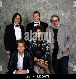 Huey Lewis, Sheila E, Joe Montana et Jerry Garcia à l'picutred 1988 Bay Area Music Awards Crédit : Pat Johnson/MediaPunch Banque D'Images