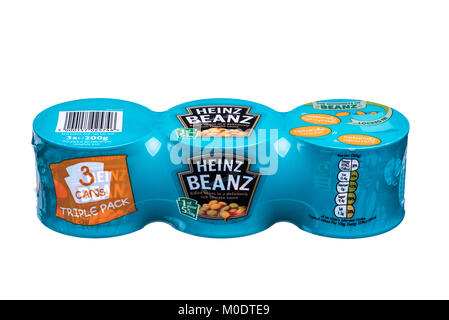 Pack de trois pouvez Heinz baked beans, enveloppé dans du plastique. Banque D'Images