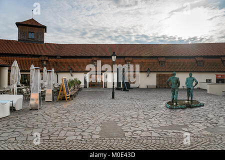 Prague, République tchèque - Décembre 2017 : Franz Kafka entrée du musée. Musée Franz Kafka est l'une des destinations touristiques populaires à Prague. Banque D'Images