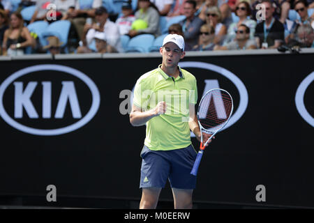 L'Australie. 20 Jan, 2018. Joueur de tennis autrichien Dominic Thiem est en action au cours de son 3e tour à l'Open d'Australie contre le joueur de tennis français Adrian Mannarino le Jan 20, 2018 à Melbourne, Australie. Credit : YAN LERVAL/AFLO/Alamy Live News Crédit : AFLO Co.,Ltd/Alamy Live News Banque D'Images