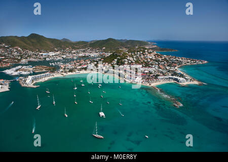 Sint Maarten, île des Caraïbes, indépendante des Pays-Bas depuis 2010. Philipsburg. Simpson Bay. Vue aérienne. Banque D'Images