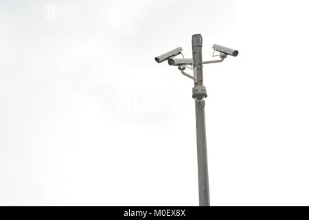 Les caméras de vidéo surveillance de la rue de Naples, Italie Banque D'Images