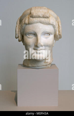 En tête d'Apollon (grecque et romaine classique divinité olympienne), 27 av.- 68, AD ou d'Auguste, le Julio-claudiens Metropolitan Museum of Art (le MET), jusqu Banque D'Images