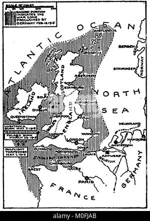 La PREMIÈRE GUERRE MONDIALE - UN 1917 Carte montrant l'activité militaire dans l'1914-1918 Première Guerre mondiale. Zone sous-marin allemand autour de Bretagne - zone de guerre proclamé par l'Allemagne le 19 février 1915 Banque D'Images