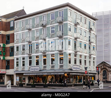 L'Europe, l'Allemagne, Cologne, le coin de maison Kolumba Glockengasse/Tunis street, architecte Wilhelm Koep. Europa, Deutschland, Koeln, das Kolumbahaus Eck Banque D'Images