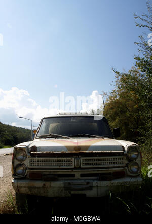 Citerne essence Junior Nissan Pick-up,à Corfou, Grèce Banque D'Images