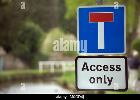 Seulement, pas d'accès par route, UK road sign Banque D'Images