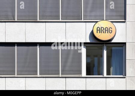 Kiel, Allemagne - le 4 juin 2016 : Aragon logo sur un mur d'un bureau. Aragon est un groupe d'assurance européen dont le siège est à Düsseldorf, Allemagne Banque D'Images