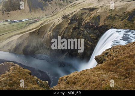 Paysage de cascade islandaise Banque D'Images