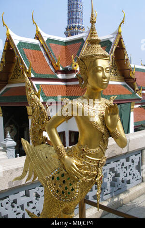 Kinnara, Bangkok Kinare - créature mythologique, moitié oiseau, moitié homme Banque D'Images