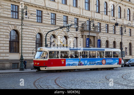 Ancien Tramway de Prague Banque D'Images