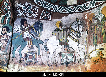 Un moine et un profane à la suite de la procession d'abuna Yemata, fresque dans l'église rupestres orthodoxe Abuna Yemata, Tigray, Éthiopie Banque D'Images