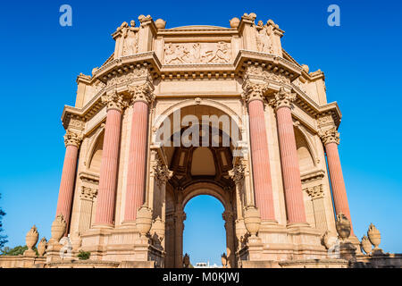 Palais des Beaux Arts à San Francisco California USA sur une journée ensoleillée. Banque D'Images