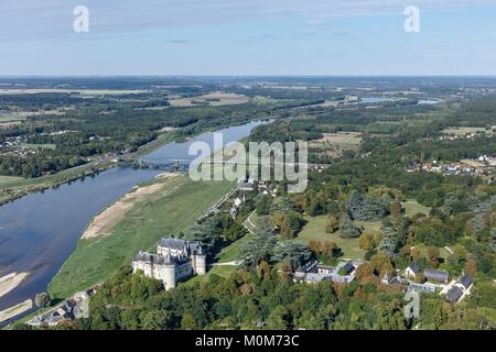 France,Loir et Cher, vallée de la Loire classée au Patrimoine Mondial de l'UNESCO, Chaumont sur Loire, le château de Loire (vue aérienne) Banque D'Images