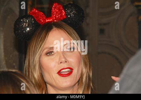 Hollywood, Californie, USA. 22 janvier, 2018. L'actrice principale de Disney Minnie Mouse fête son 90e anniversaire avec l'étoile sur le Hollywood Walk of Fame de Hollywood Boulevard .6834 devant l'El Capitan Theatre, à Hollywood, CA, USA.01/22/2018.Heidi Klum . © H.Clinton Wallace/Photomundo/ International Inc Photos Credit : Clinton Wallace/Globe Photos/ZUMA/Alamy Fil Live News Banque D'Images