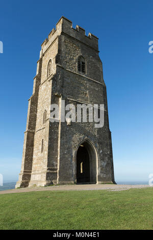 St Michael's Tower sur Tor de Glastonbury, Somerset, England, UK Banque D'Images