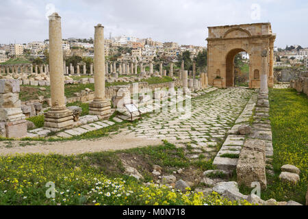 Jerash, JORDANIE - Mars 18, 2014 : Amérique du tetrapylon dans la ville antique de Jerash. Depuis 2004, Jerash Ville archéologique est inclus dans l'UNESCO Tentativ Banque D'Images