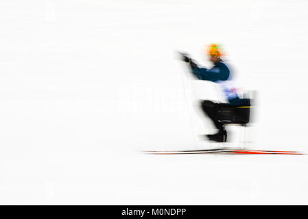 Canada's Yves Bourque, Paralympiques cross country ski racer à 2016 Jeux paralympiques américaine Ski Assis races, Craftsbury Outdoor Centre, Craftsbury, VT, USA. Banque D'Images