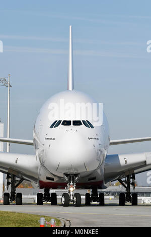 Unis,Airbus A380-800,mise en place,sur la piste sud, l'aéroport de Munich, Haute-Bavière, Allemagne Banque D'Images