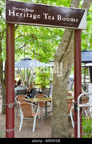 Signe pour Herveys Range Heritage Tea Rooms, Thornton Gap Road, Hervey, Queensland, Australie Banque D'Images