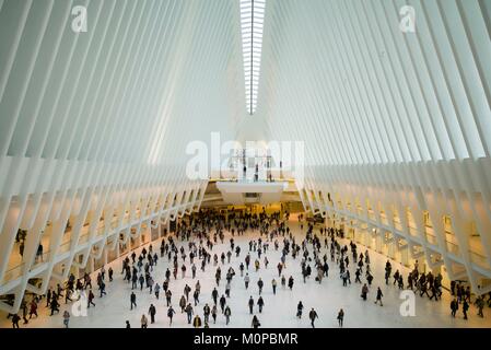 United States,New York,New York City Manhattan,l'Oculus,World Trade Center PATH gare,conçue par Santiago Calatrava, accessoires Banque D'Images