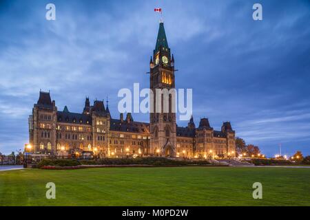 Canada,Ontario,Ottawa, capitale du Canada Parlement du Canada,des,crépuscule Banque D'Images