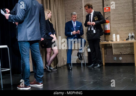 La Norvège, Bergen - 08 juin, 2017. L'anneau de l'animateur américain Michael Buffer vu à la pesée dans la journée avant le combat à la bataille de Bergen Bergen dans l'événement. (Photo crédit : Gonzales Photo - Jarle H. MEO). Banque D'Images