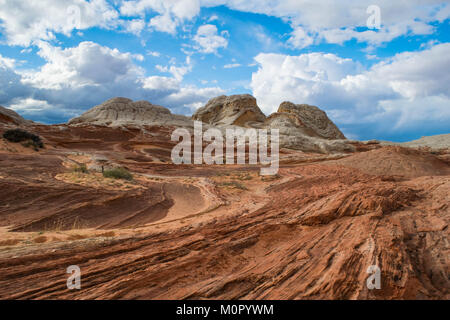 Formations poche blanc situé dans le Monument National de Vermilion Cliffs Banque D'Images