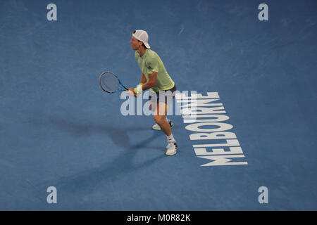 Melbourne, AustraliaCzech tennis player Tomas Berdych est en action au cours de sa 1/4 finale à l'Open d'Australie contre le joueur de tennis suisse Roger Federer le Jan 24, 2018 à Melbourne, Australie - ©Yan Lerval/Alamy Live News Banque D'Images