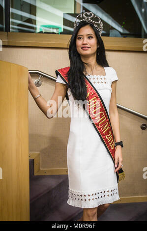 Bruxelles, Belgique. 24 Jan, 2018. Miss Belgique 2018 Angeline Flor Pua au cours d'une visite au siège du Parlement européen à Bruxelles, Belgique le 24.01.2018 par Wiktor Dabkowski | Conditions de crédit dans le monde entier : dpa/Alamy Live News Banque D'Images