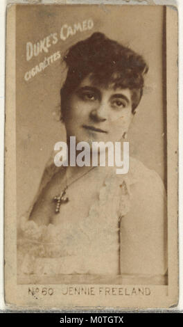 Cette carte de la série "Actors and Actress" met en vedette Jennie Freeland et a été émise par Duke sons & Co. pour promouvoir les cigarettes Cameo. Banque D'Images
