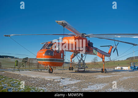 Erickson Air Crane à Drumuir site ferme éolienne près de Keith dans Moray. Banque D'Images