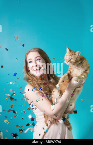 Surprise Party Cat Banque D'Images