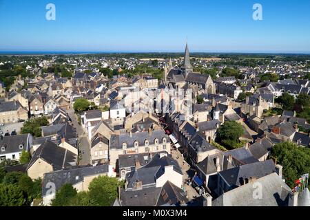 France,Loire Atlantique,Presqu'ile de Guerande (Guérande) dans la péninsule, Parc Naturel Régional de la Brière (Parc Naturel Régional de Brière),Guerande,porte Saint Michel (St Michael's Gate) (vue aérienne) Banque D'Images