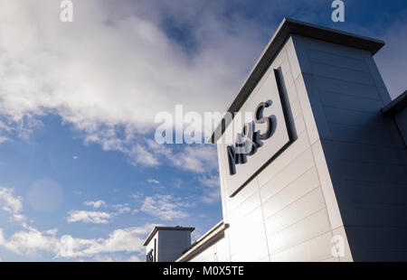 L'extérieur de l'Marks and Spencers boutique dans centre commercial Liffey Valley, Dublin, Irlande Banque D'Images