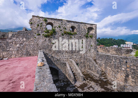 Murs de Kanli kula (Tour Sanglante) Forteresse à Herceg Novi ville sur la côte de la mer adriatique au Monténégro Banque D'Images