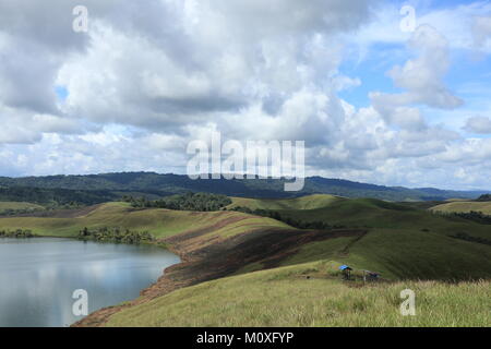 Danau Love (amour) Lac en Papouasie Banque D'Images
