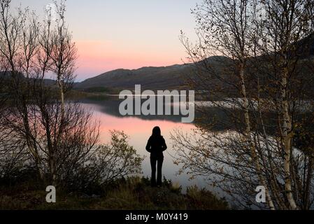 Oppland Norvège,vaga,le parc national de Jotunheimen, le lac d'Ovre Sjodalsvatnet au coucher du soleil Banque D'Images